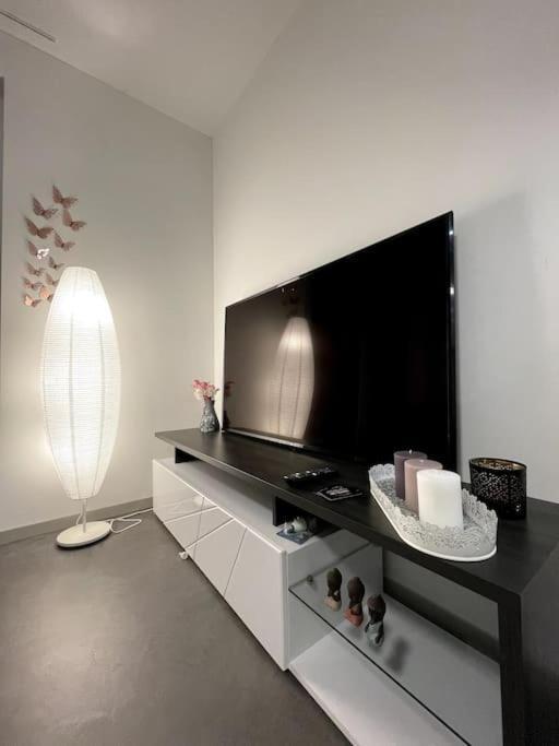 Five Stars Comfort Apartment Lugano Near The Lake Luaran gambar